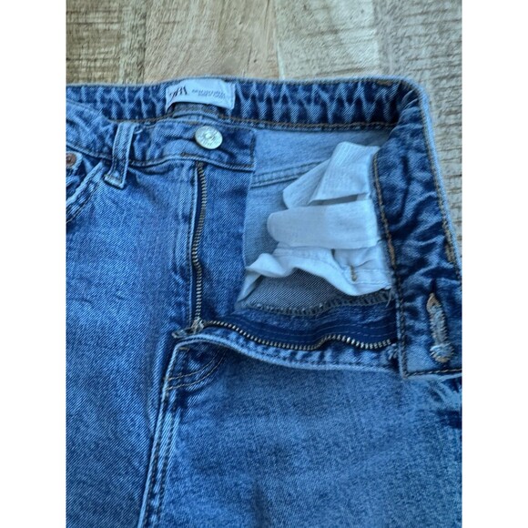 Zara Women's High Rise Denim Jeans Raw Hem Distressed Knees Size 2 - Picture 4 of 8